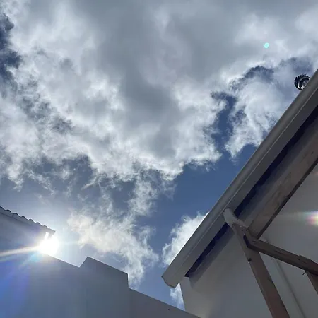 Casa de Férias Sol No Patio - In Unserem Stadthaus Mit Innenhof Auch Ohne Auto Flexibel Bleiben